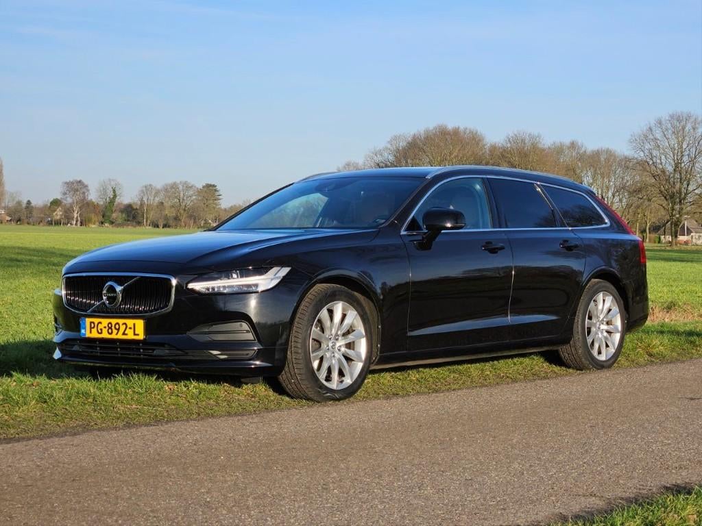 Volvo V90 T5 254pk Geartronic 2017|Zwart|Dealer Onderhouden, Auto's, 15 km/l, 1969 cc, Zwart, Stationwagon