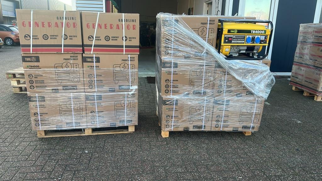 generatoren/agregaten, Ophalen, Dutch bv, Benzine, Nieuw