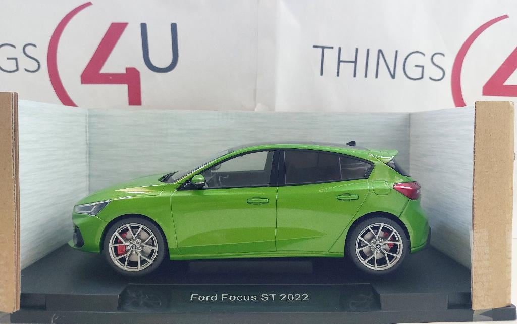 MCG 1:18 Ford Focus ST 2022 groen metallic nieuw, Hobby en Vrije tijd, Modelauto's | 1:18, Ophalen of Verzenden, Nieuw, Auto, Overige merken