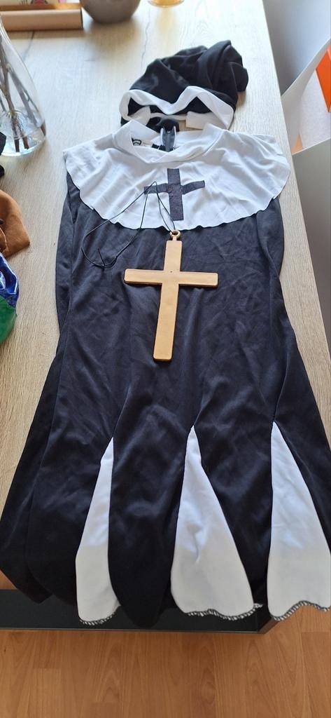 Nonnen pak, Kleding | Dames, Ophalen of Verzenden, Maat 38/40 (M), Carnaval