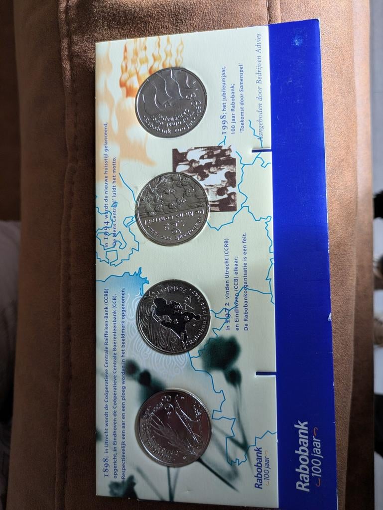 Rabobank 100 Jaar Jubileum Munten Set (3x), Postzegels en Munten, Munten | Nederland, Ophalen of Verzenden, Koningin Wilhelmina