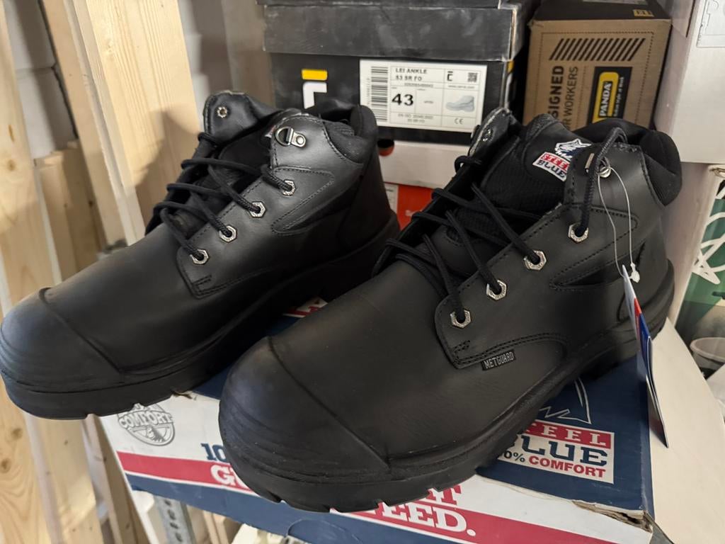 NIEUW Steel blue werkschoenen/ veiligheidsschoenen mt 49, Doe-het-zelf en Verbouw, Veiligheidskleding, Ophalen of Verzenden, Nieuw