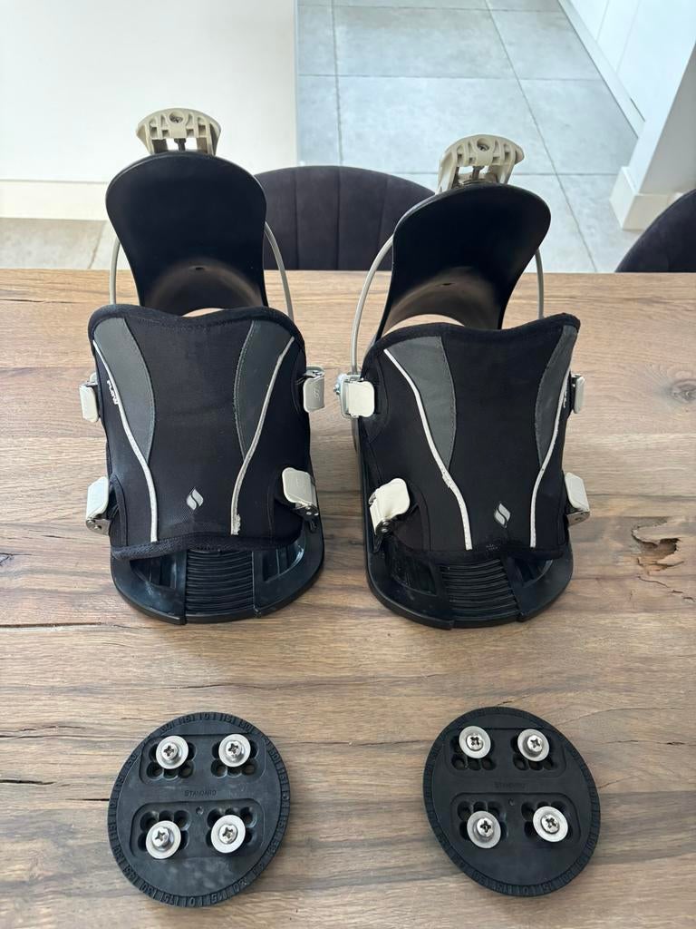 Flow Snowboard Bindingen maat XL ( 44 - 49.5 ), Ophalen of Verzenden, Zo goed als nieuw, Bindingen