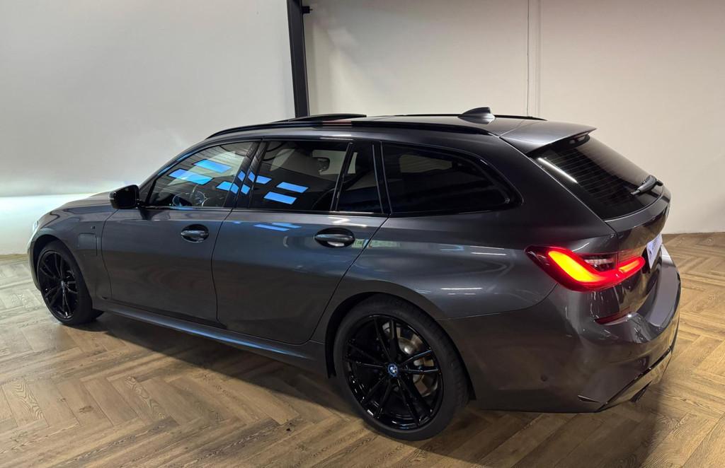 BMW 3-serie Touring 320e xDrive M-pakket Plus PANO KEYLESS, 1998 cc, Gebruikt, Zwart, 4 cilinders