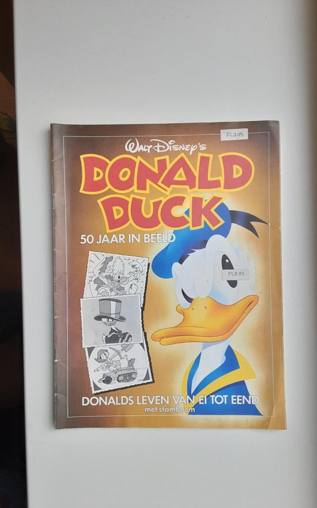 Donald Duck 50 jaar in beeld, uitg. Oberon Haarlem 1984, Verzamelen, Ophalen of Verzenden, Donald Duck, Zo goed als nieuw, Overige typen