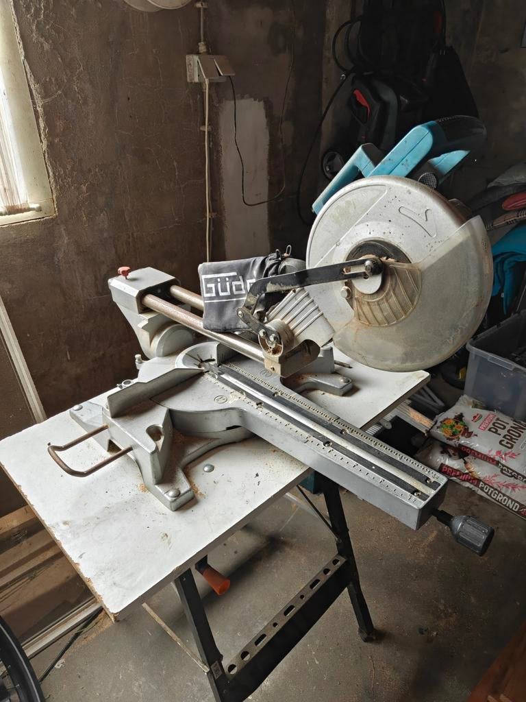 Gude grote zaagtafel, Gebruikt, Cirkelzaag, 70 mm of meer, Ophalen of Verzenden