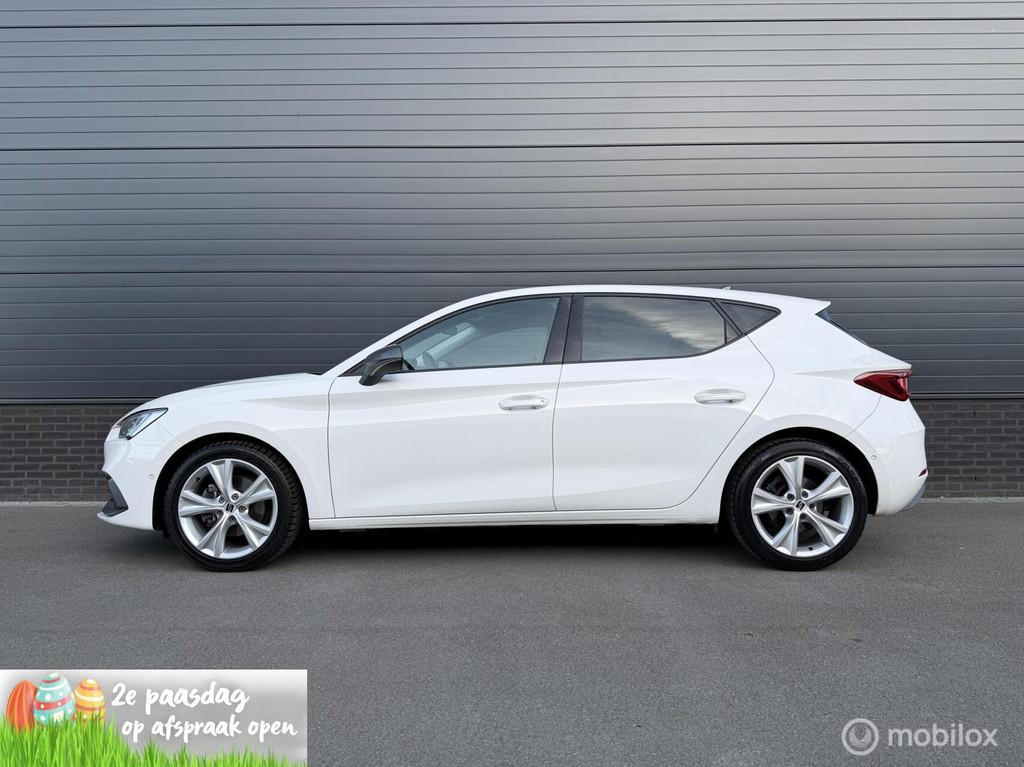 Seat Leon 1.5 TSI FR Ultimate Edition CLIMA*ADABCR*CARPLAY, Huisgarantie, 4 cilinders, Met garantie (alle), Leon