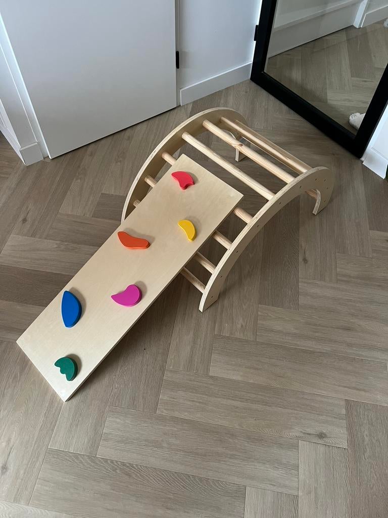 Houten klimrek met klimwand, Ophalen, Zo goed als nieuw