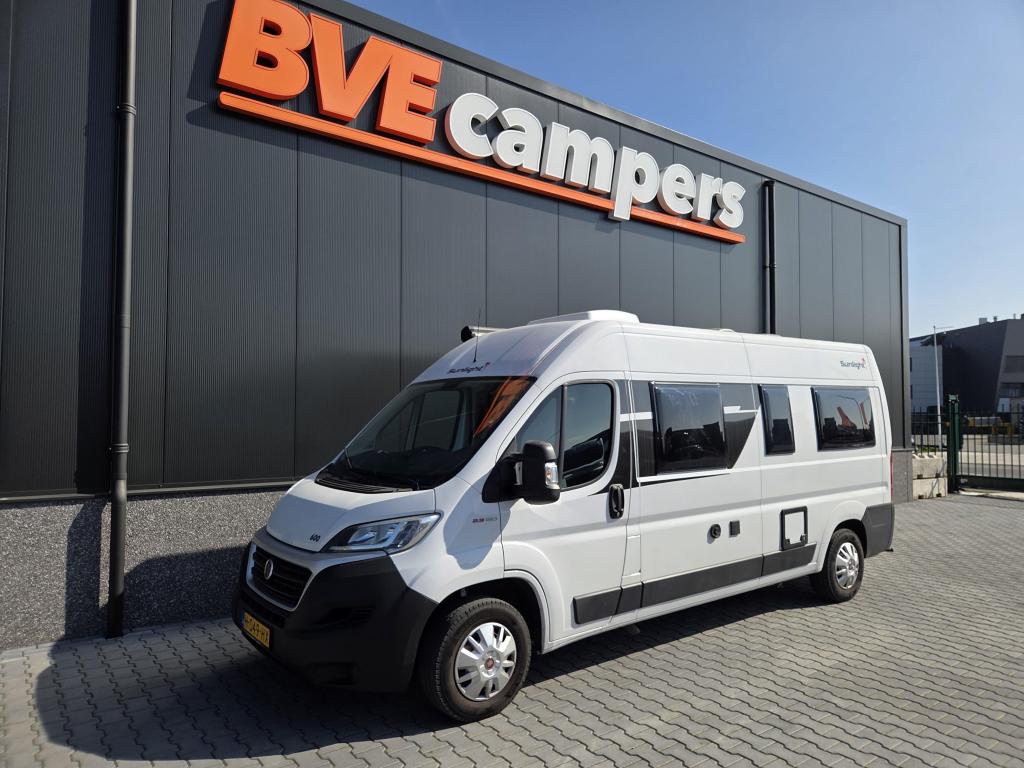 Sunlight Cliff 600 Busbiker, Caravans en Kamperen, Campers, Luifel, Koelkast, Sunlight, Fiat