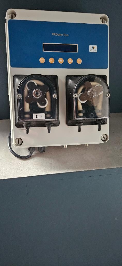 Automatische Ph en Chloor dosering, Tuin en Terras, Zwembad-toebehoren, Ophalen of Verzenden, Zo goed als nieuw, Reinigingsmiddel