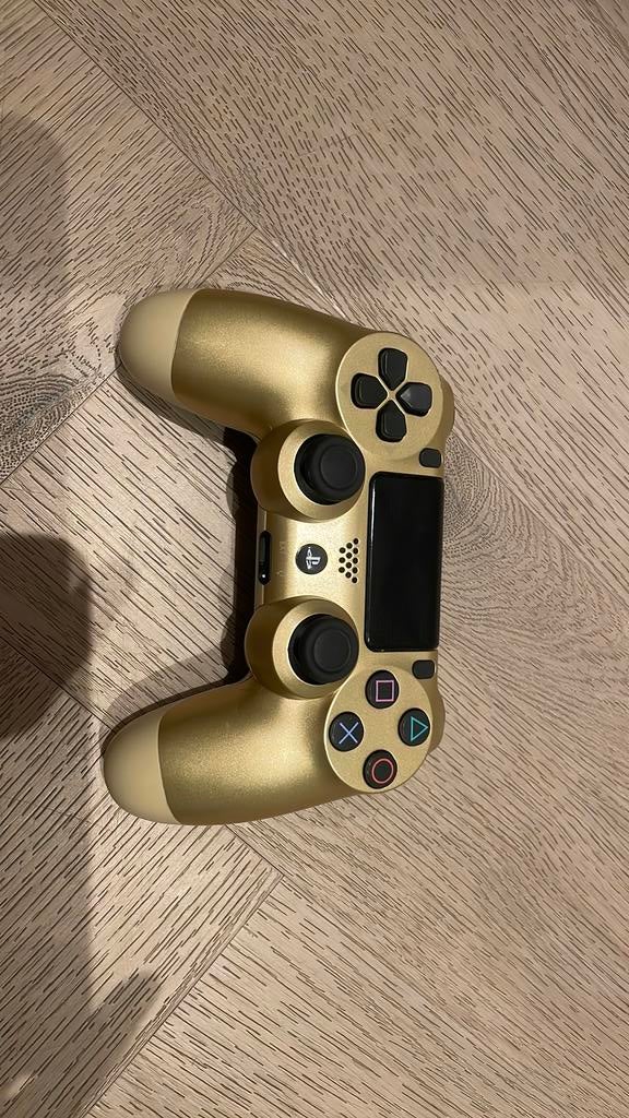 PS4 Controller - Goud, Ophalen of Verzenden, Zo goed als nieuw, Controller