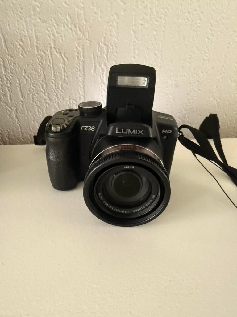Panasonic Lumix DMC-FZ38, 12 Megapixel, Compact, Ophalen of Verzenden, Zo goed als nieuw