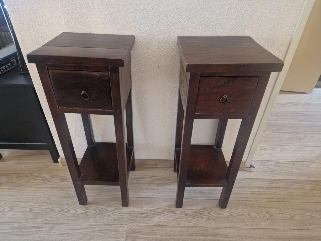 2 massief houten bijzettafels met lade, Ophalen of Verzenden, Zo goed als nieuw