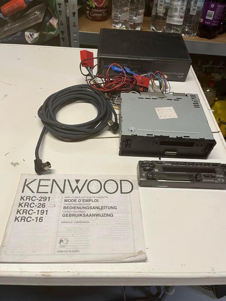 Kenwood Radio Cassette Recorder KRC-291 met handleiding, Auto diversen, Autoradio's, Ophalen of Verzenden, Gebruikt