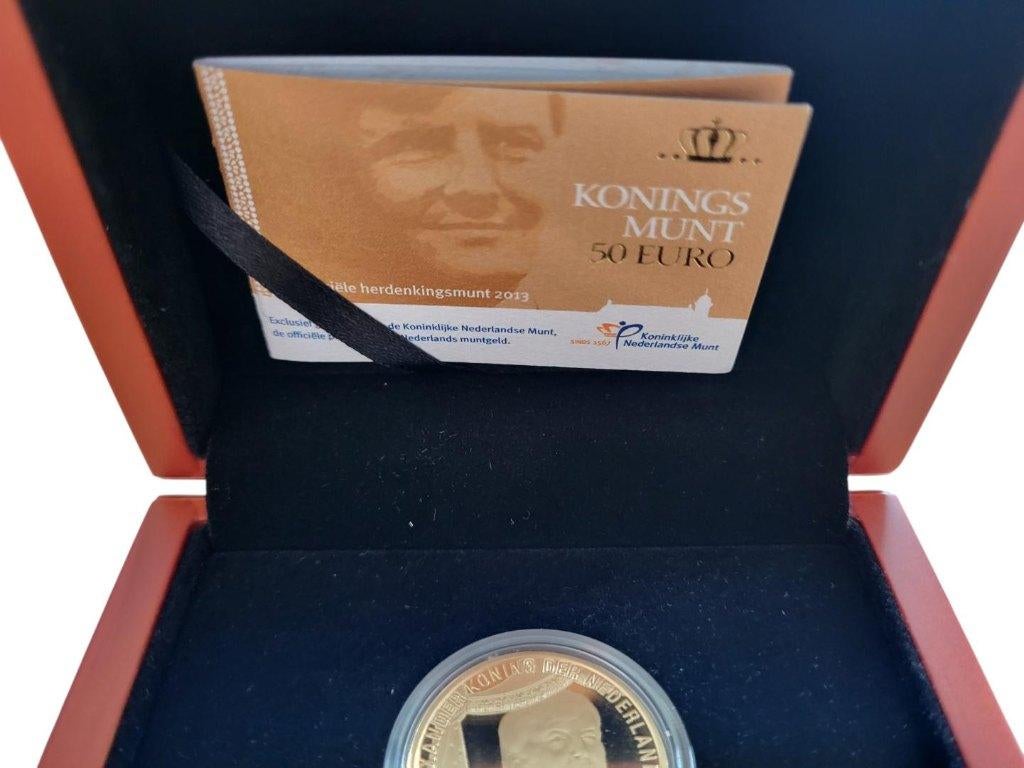 Nederland gouden 50 euro 2013 proof in luxe houten doosje, Ophalen of Verzenden, Goud