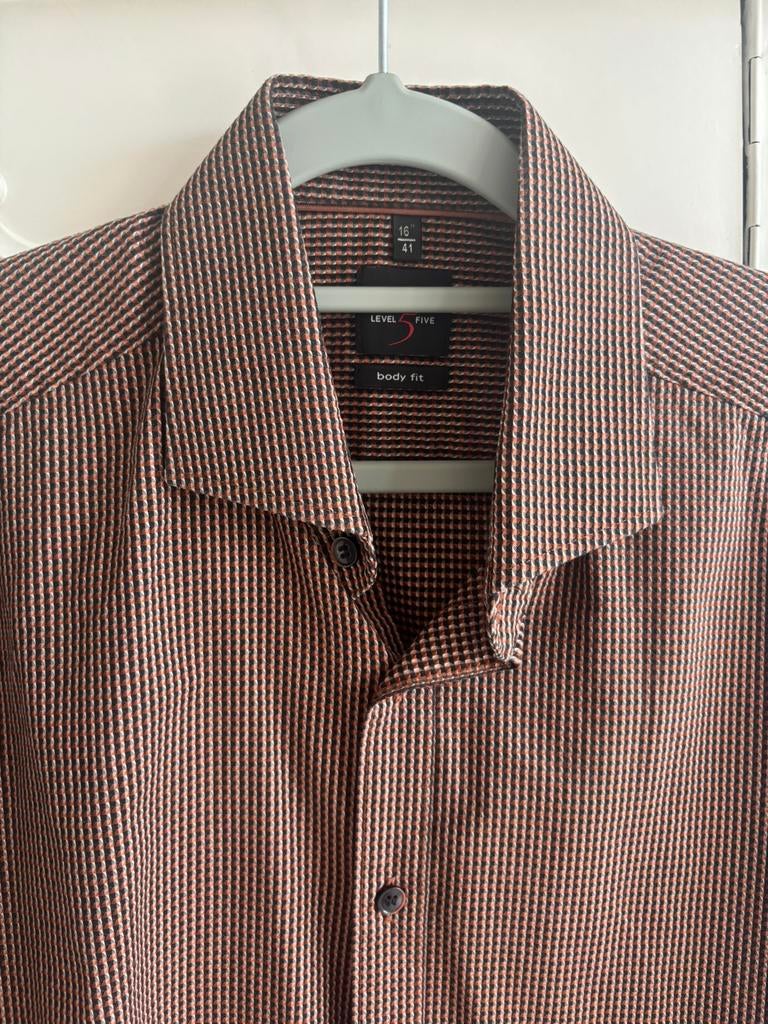 Nieuw overhemd Olymp Bodyfit maat 41, Ophalen of Verzenden, Nieuw, Overige kleuren, Halswijdte 41/42 (L)