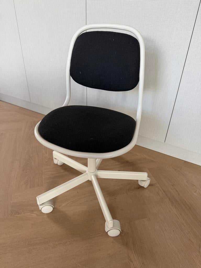 IKEA kinderbureau stoel Orfjall, Ophalen, Zo goed als nieuw, Zwart, Bureaustoel