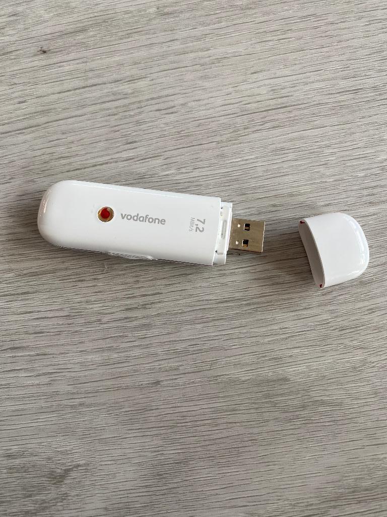Huawei Vodafone 3G USB Modem Stick K3765 – Mobiel Internet, Computers en Software, USB Sticks, Gebruikt, 2 TB of meer, Ophalen of Verzenden