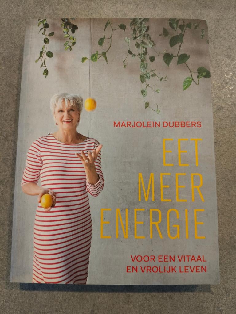 Eet meer energie – Marjolein Dubbers, Boeken, Gezondheid, Dieet en Voeding, Ophalen of Verzenden, Zo goed als nieuw, Marjolein Dubbers