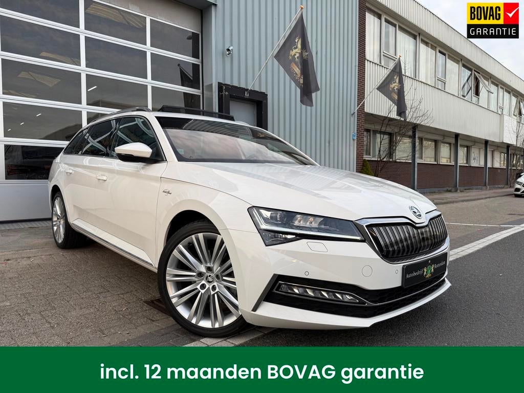 Skoda Superb Combi 1.4 TSI iV CAM/LMV19/NAVI/LEER/VIRTU/PANO, 12 maanden, Gebruikt, Wit, Hybride Elektrisch/Benzine