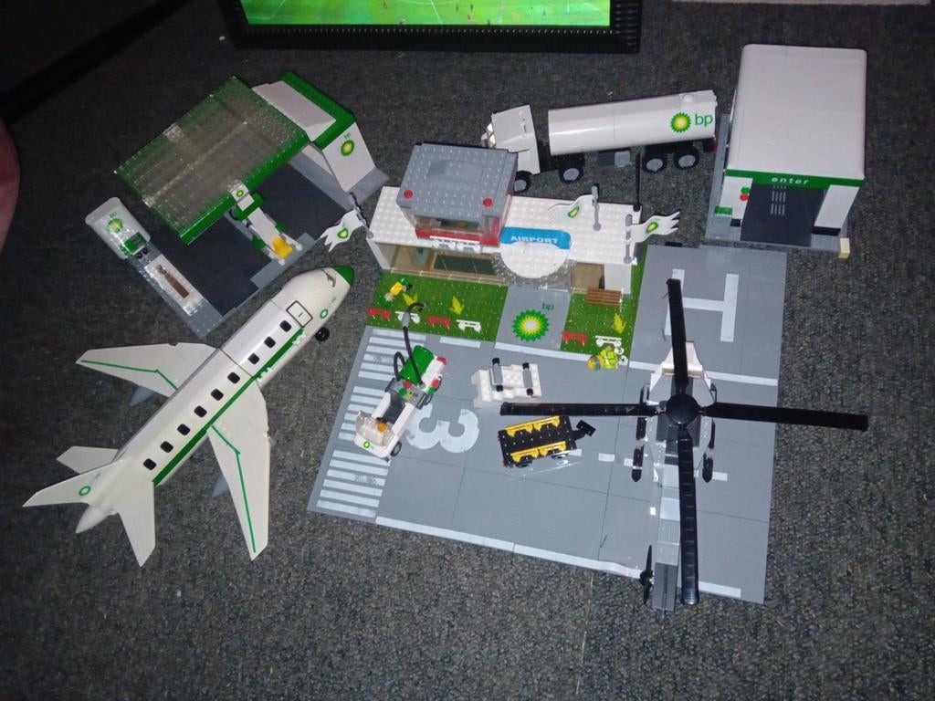 Bp cobi speelgoed, Ophalen