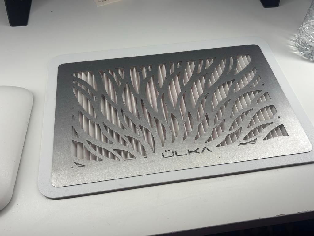 Ulka Inbouw Afzuiging voor Nagelstudio, Ophalen of Verzenden, Zo goed als nieuw, Zilver, Handen en Nagels