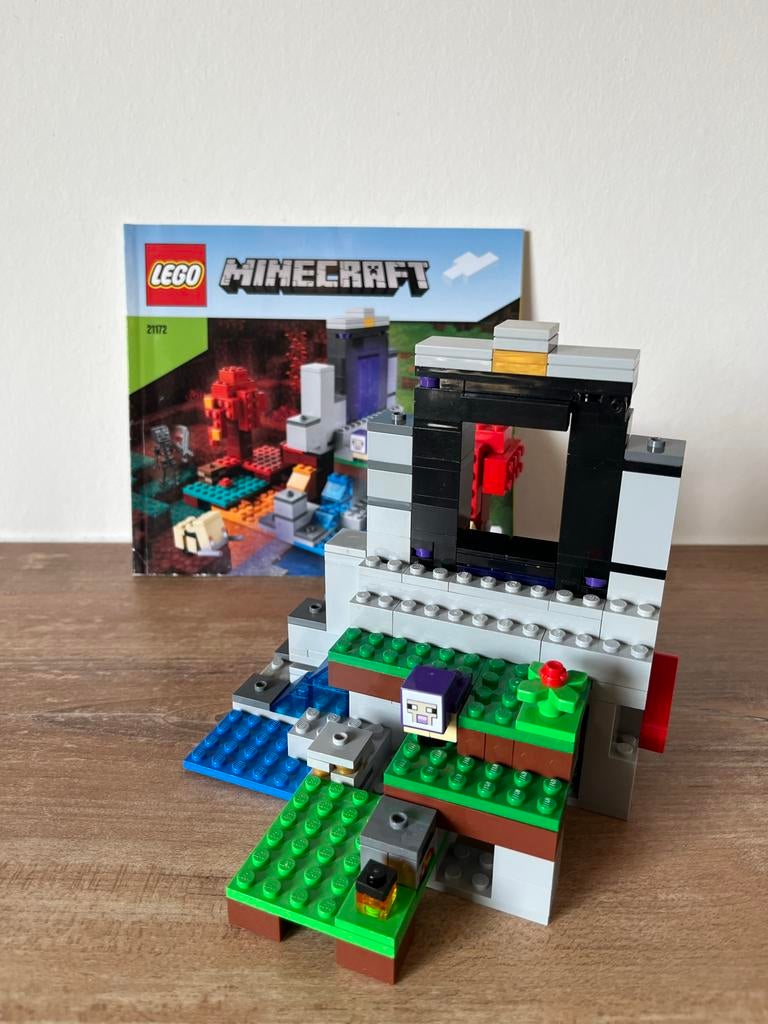 LEGO Minecraft 21172 Het Verwoeste Portaal, Ophalen of Verzenden, Gebruikt, Complete set, Lego