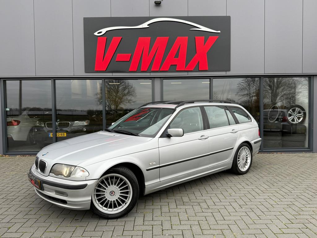 BMW 320i 2.2 Touring AUT Xenon Dak Leer Stoelvw. Airco Trekh, Achterwielaandrijving, 1600 kg, 170 pk, 3-Serie