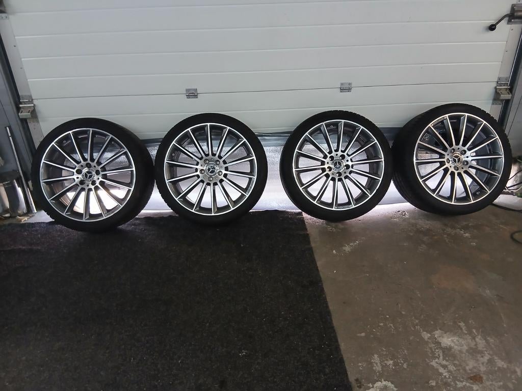 ORIGINELE AMG 20 INCH VELGEN/BANDEN GEBRUIKT ET49 ET43 €1250, Auto-onderdelen, Ophalen, Gebruikt, 275 mm, Winterbanden