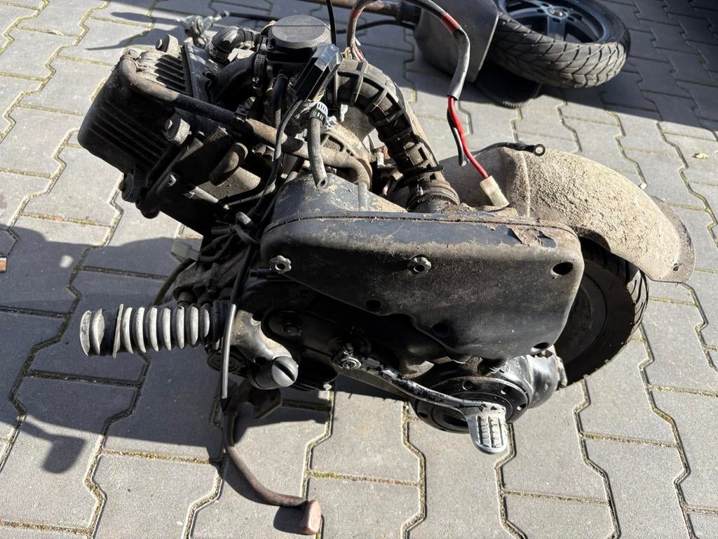 Vespa 4T 2V motorblok, Ophalen, Zo goed als nieuw, Blok, Vespa