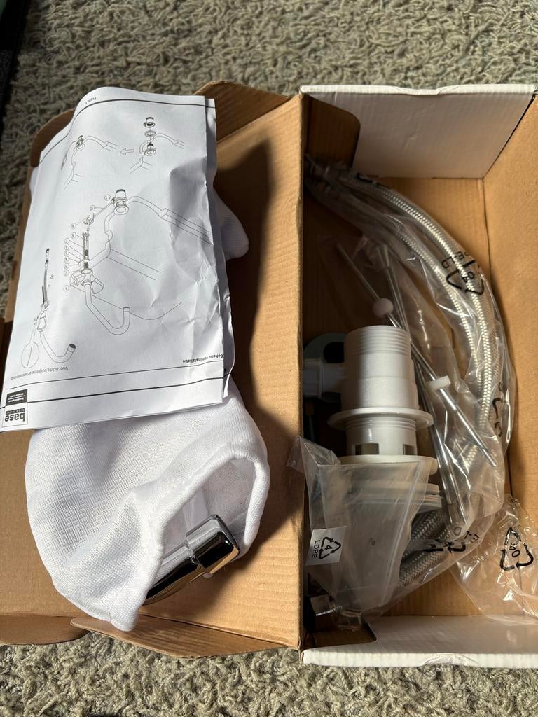 Nieuwe Wastafel mengkraan - Base Line, Doe-het-zelf en Verbouw, Sanitair, Ophalen of Verzenden, Nieuw, Kraan