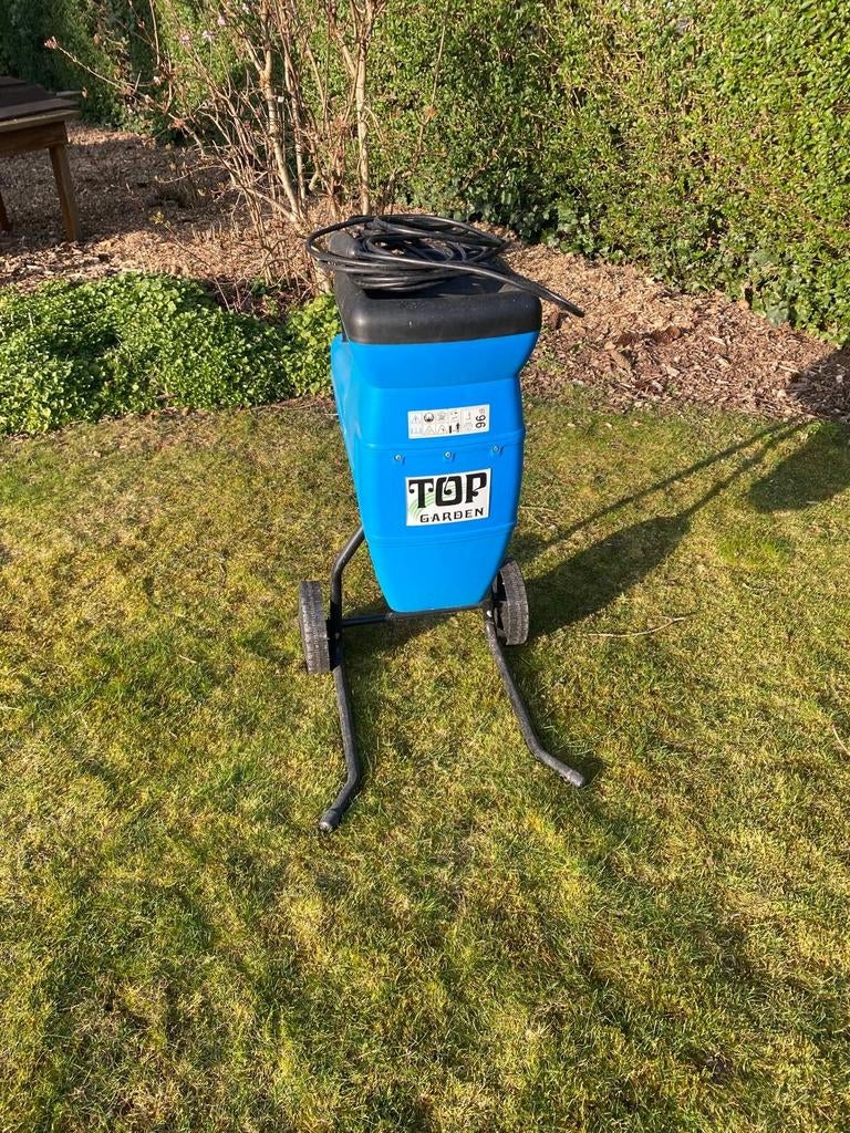 Top Garden 2500W Takkenhakselaar Versnipperaar, Tuin en Terras, Hakselaars, Ophalen, Gebruikt, Elektrisch, Top Garden