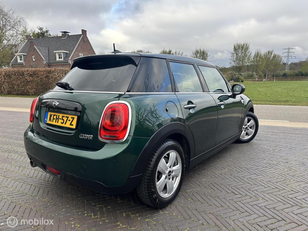 ✅Mini Cooper 1.5 John Cooper Works Automaat Navi ACC LED, 136 pk, Gebruikt, Zwart, Met garantie (alle)