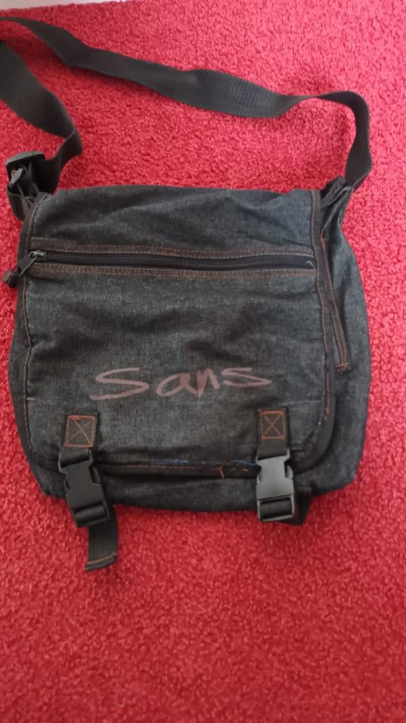 Schoudertas van het merk sans, Sieraden, Tassen en Uiterlijk, Tassen | Schoudertassen, Ophalen of Verzenden, Gebruikt