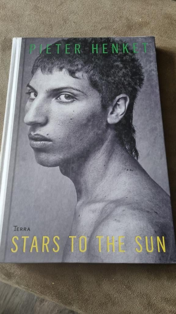 Pieter Henket - Stars to the Sun (Fotoboek), Ophalen of Verzenden