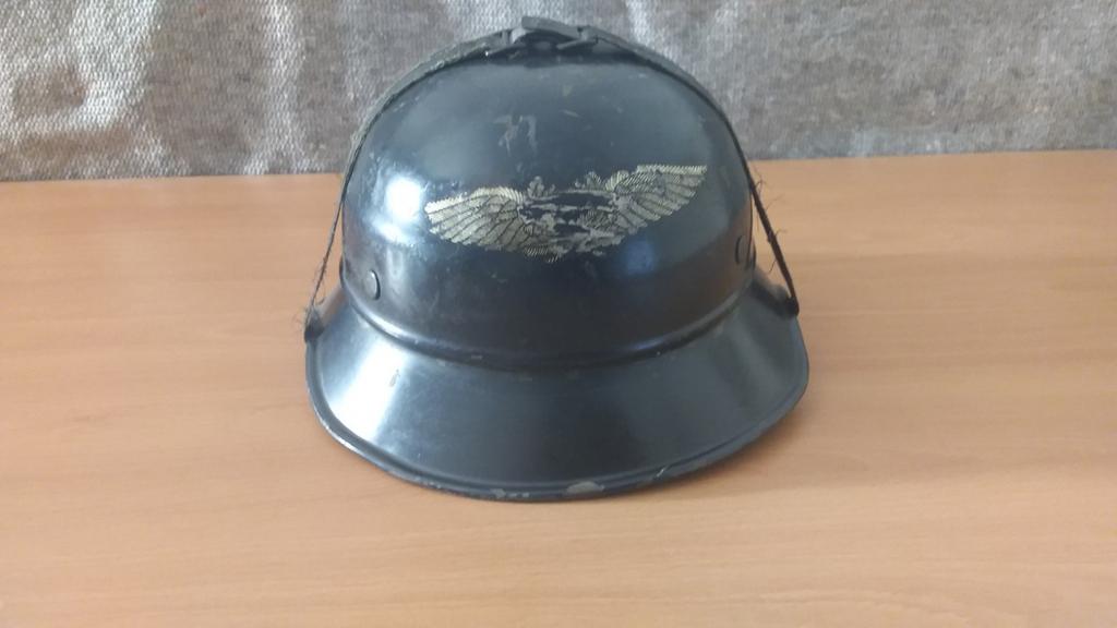 WW2 Duitse Luftschutz Helm - Origineel, Verzamelen, Militaria | Tweede Wereldoorlog, Ophalen of Verzenden, Duitsland, Helm of Baret