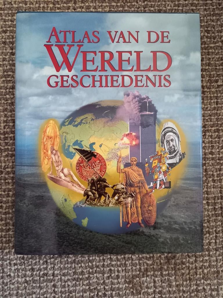h4 John Haywood - Atlas van de wereldgeschiedenis, Ophalen of Verzenden, Zo goed als nieuw, J. Haywood