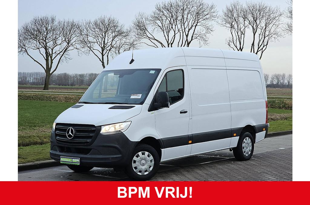 Mercedes-Benz Sprinter 317 L2H2 RWD 170pk Mbux Camera Leer A, Achterwielaandrijving, Gebruikt, Zwart, 4 cilinders