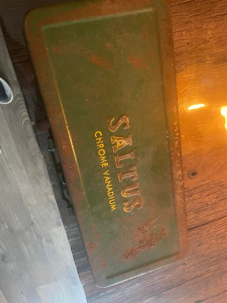 SALTUS chrome vanadium doppenset in koffertje, Ophalen