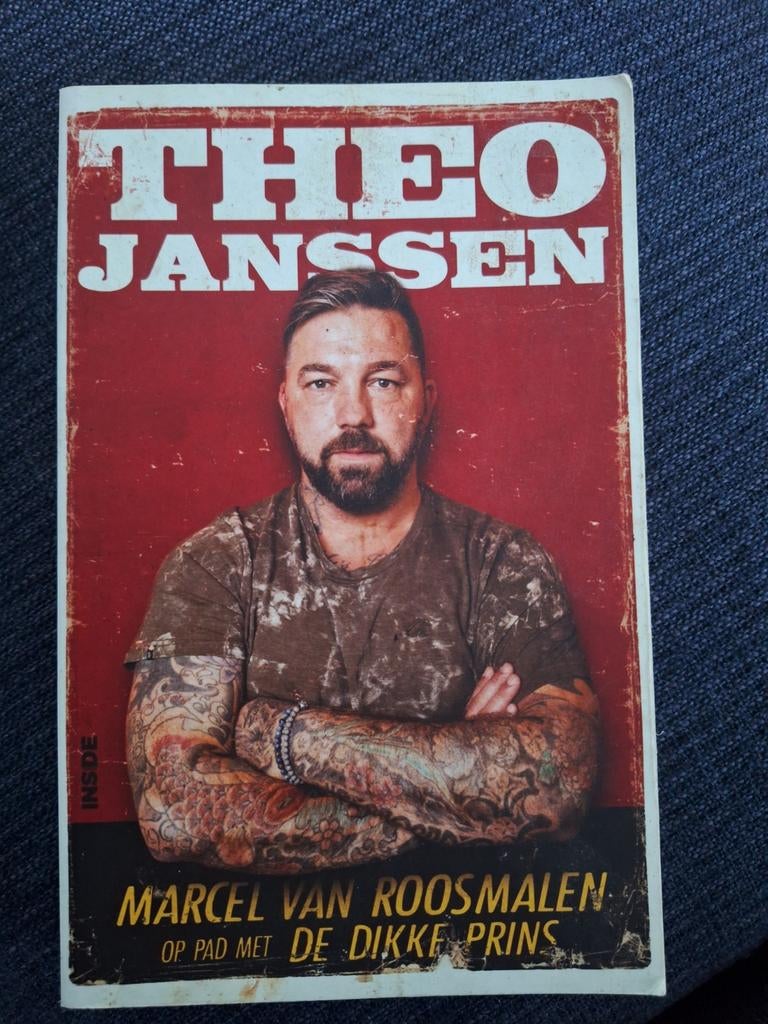 Boek: Theo Janssen - Op pad met de Dikke Prins, Ophalen of Verzenden, Gelezen, Marcel van Roosmalen, Sport