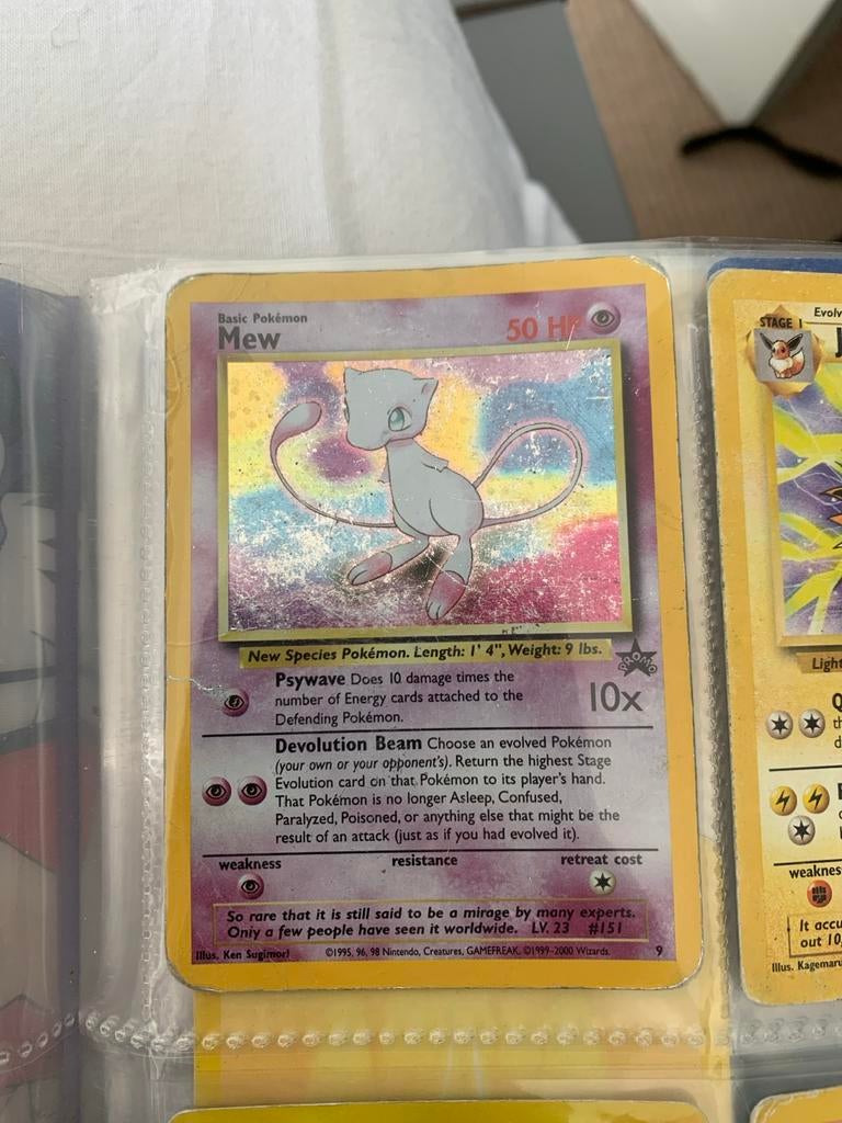 Mew black star promo #9 Pokémon Kaart, Ophalen of Verzenden, Gebruikt, Losse kaart, Foil