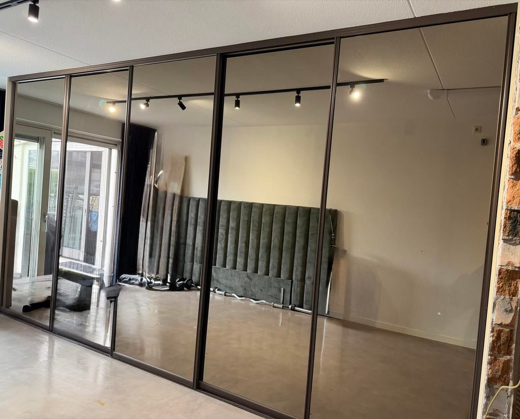 Inbouwkast met spiegel schuifdeuren, Ophalen, Gebruikt, 200 cm of meer, Glas