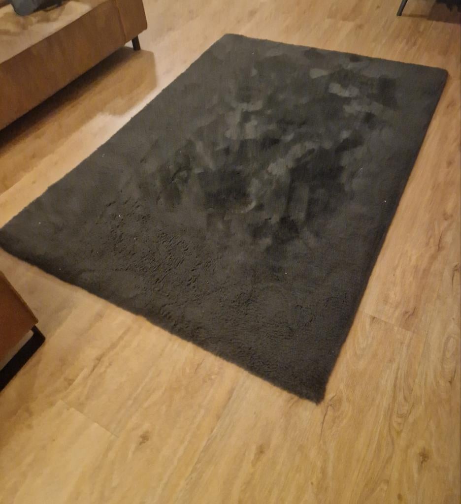 Hoogpolig tapijt donkergroen/legergroen 140x200!, 100 tot 150 cm, 200 cm of meer, Ophalen of Verzenden, Zo goed als nieuw