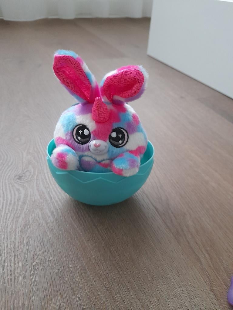 Izgs Rainbocorns in Ei compleet, paastip kindergeld konijn, Ophalen of Verzenden, Nieuw, Konijn