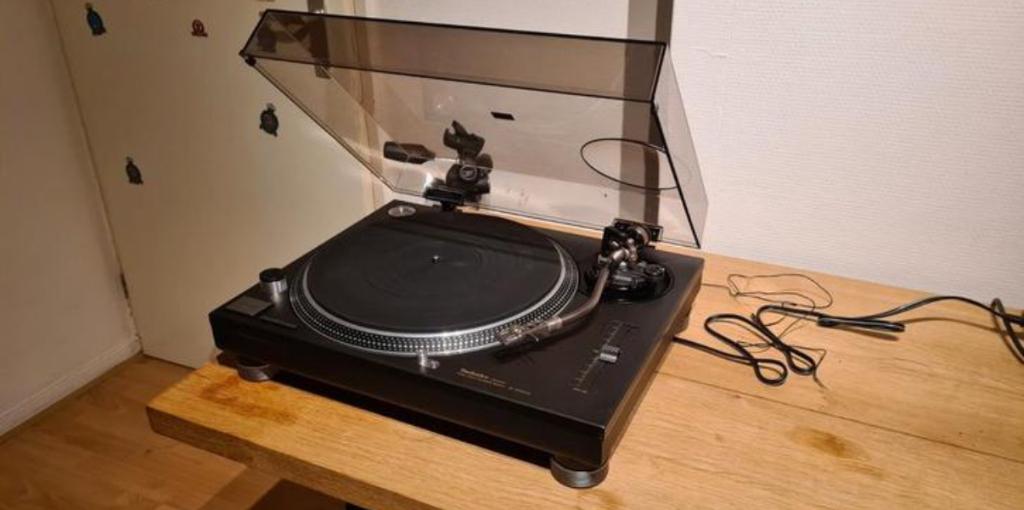 Technics SL1200 MK4 Platenspeler in een nette staat, Ophalen of Verzenden, Zo goed als nieuw, Technics