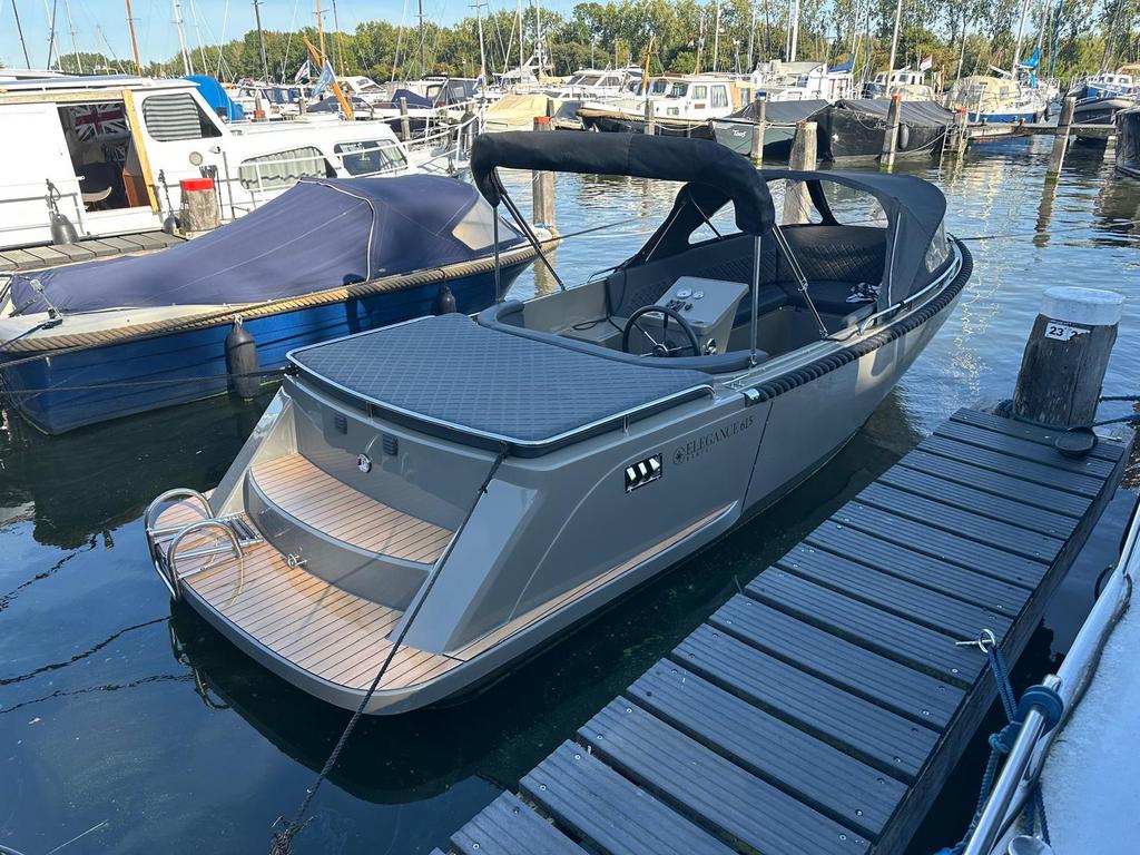 Elegance 615  suzuki 60pk kampeer edition bwj 023  opties, Ophalen of Verzenden, Zo goed als nieuw, 3 tot 6 meter, Buitenboordmotor