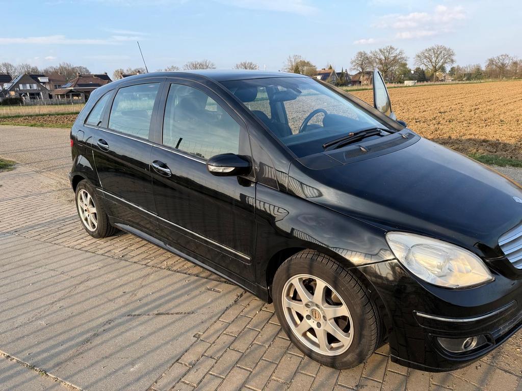 Mercedes-Benz B 200  Zwart 2007 automaat, Auto's, Automaat, Zwart, 4 cilinders, Zwart