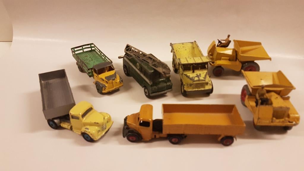 6x Dinky Toys Bedford  Leyland  Euclid  Muir-Hill  Mastwagen, Ophalen of Verzenden, Gebruikt, Auto, Overige merken