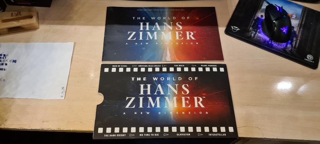 The World Of Hans Zimmer A New Dimension Artbook, Ophalen of Verzenden, Zo goed als nieuw, Artiest