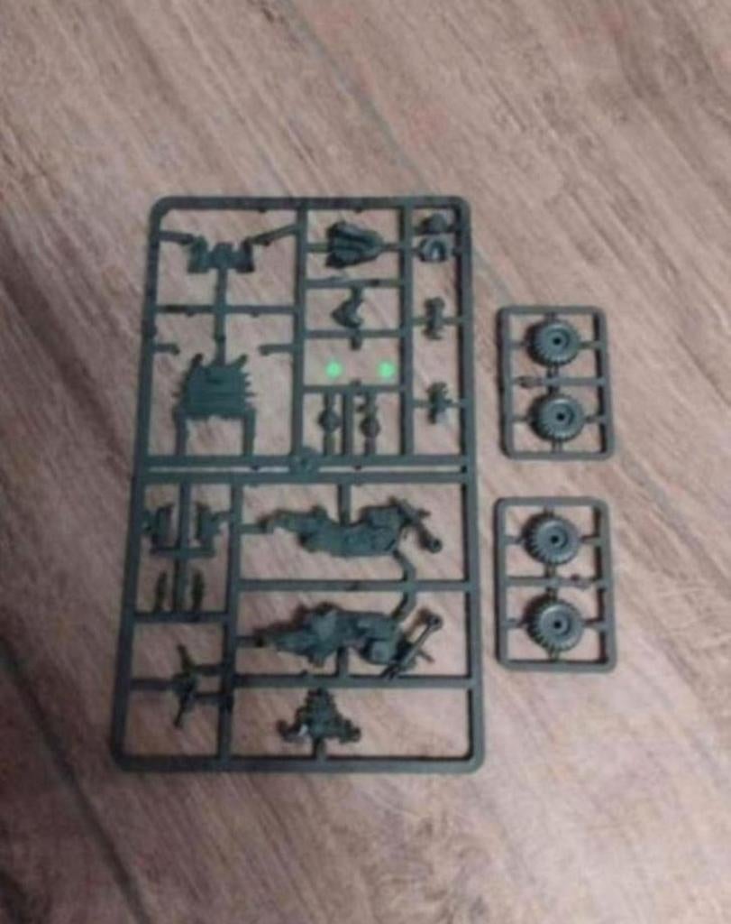 WARHAMMER 40K CHAOS SPACE MARINE BIKE - New on Sprue only

P, Ophalen of Verzenden, Nieuw, Warhammer 40000